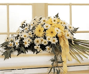 Final Farewell Arrangement – funeral flowers, delivered to any cemetery in Europe