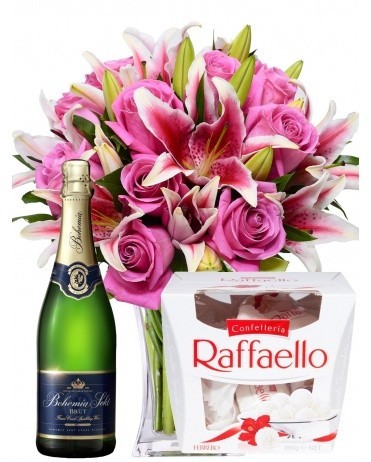 Amy Set – anniversary bouquet, flower delivery across Europe
