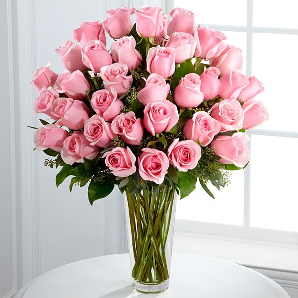 Ariel – birthday bouquet, flower delivery across Europe