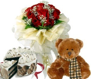 For Your Love – anniversary bouquet, flower delivery across Europe