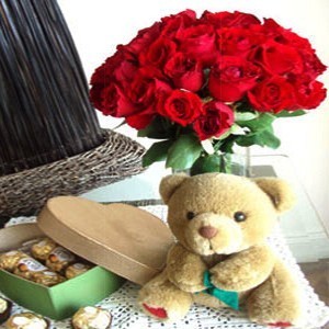 Big Love – anniversary bouquet, flower delivery across Europe